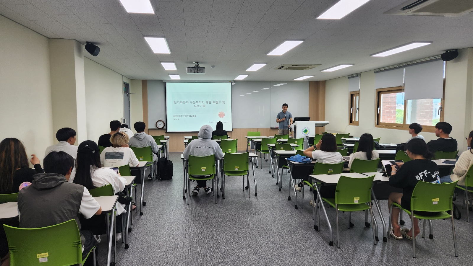 전기자동차 구동모터의 개발 트렌드 및 요소기술