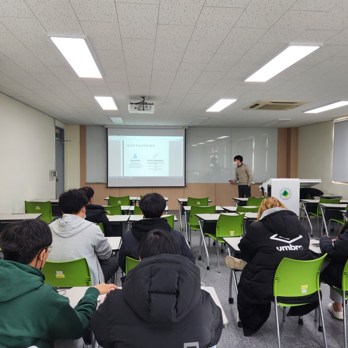에너지 저장 장치 및 태양광 발전의 방향성